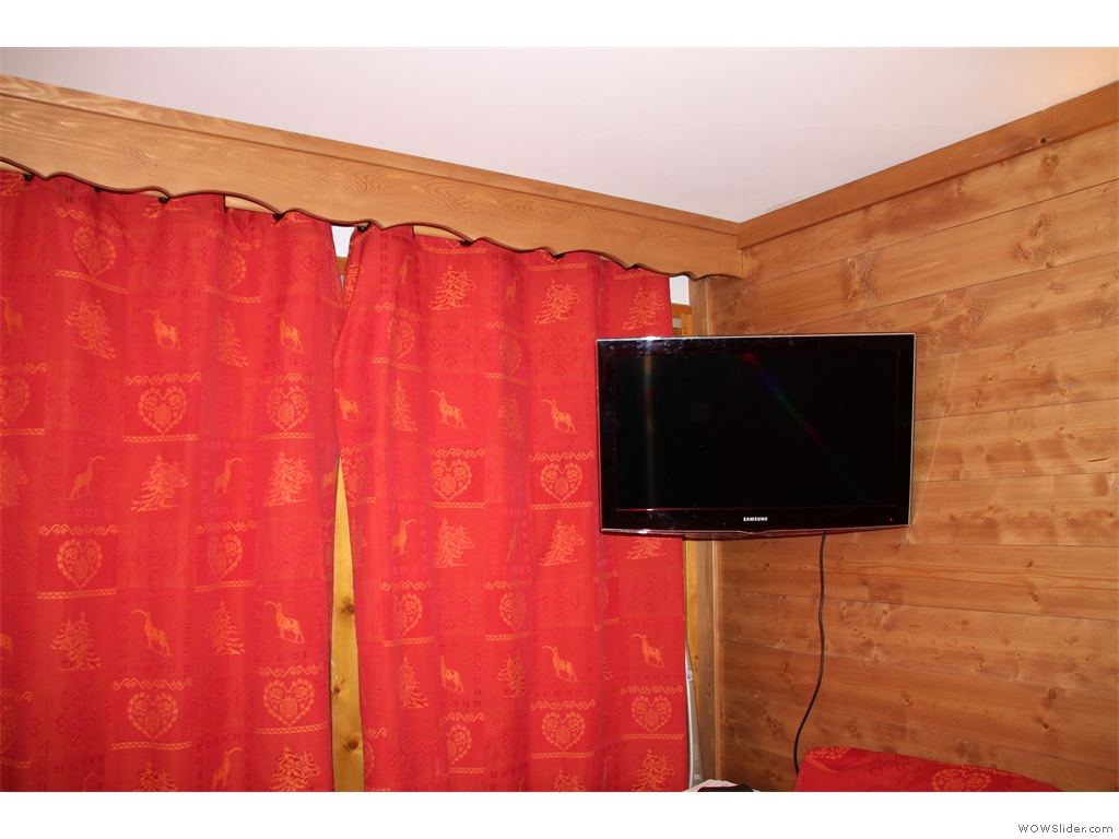 Le séjour/chambre